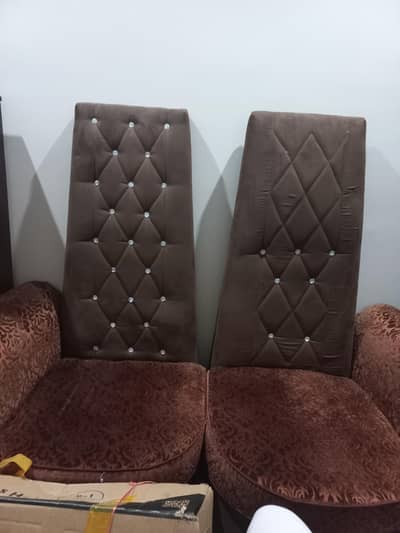 2 seaters sofa