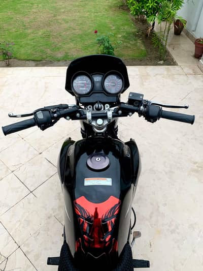 Yamaha YBR 125G 2016