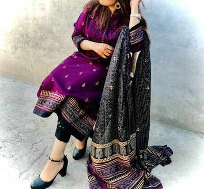 2pc lawn embroidered suit. Up for sale.