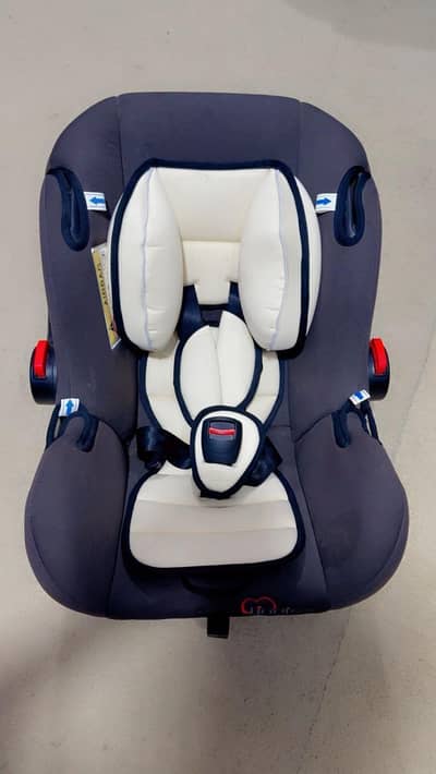 BABY CAR SEAT