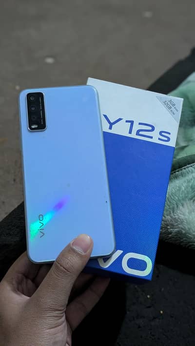 Vivo Y12S