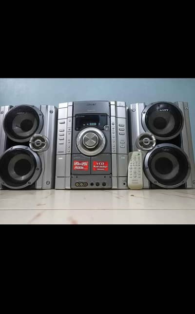 Sony MHC-RV222 home theater 