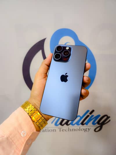 15 Pro Max 256GB Blue Titanium JV Brand New Condition