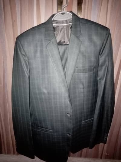 Premium quality Medium sized checked pent coat