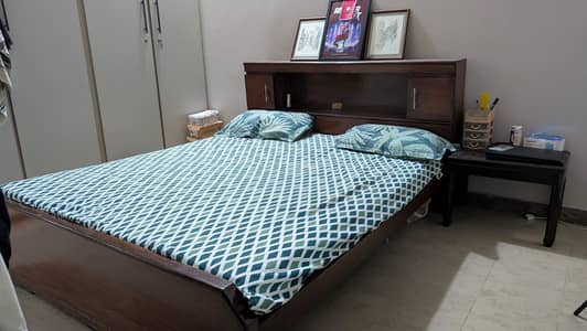 Queen bed for sell with mattress