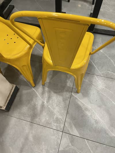 Beatifull dining chairs for restaurant