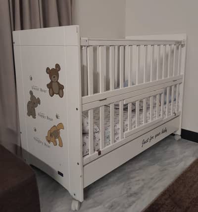 Baby cot