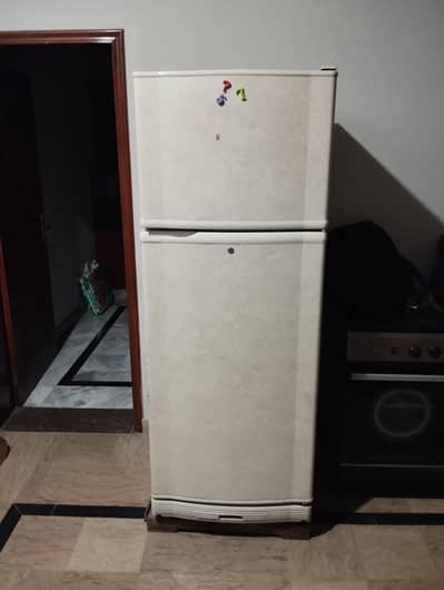 Medium size fridge for sale