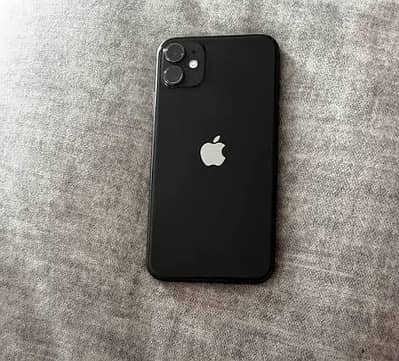 iphone 11 factory unlocked. exchange possible  iphone