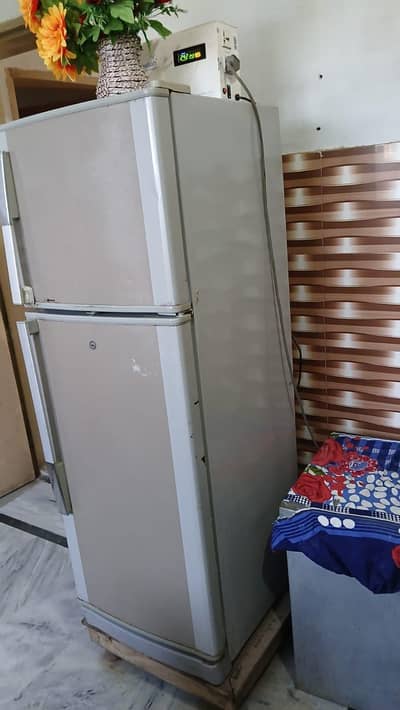 Dawlance Refrigrator  9144