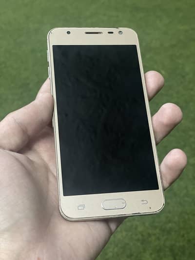 Samsung j5 prime 2/16 good for normal use