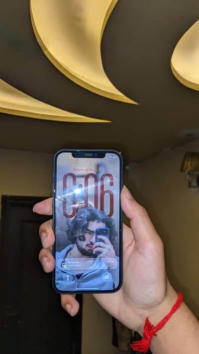 iphone 12 all ok 10/10 water pack like new