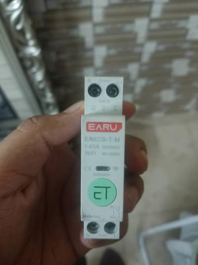 Wifi Breaker 63A 2 pole Voltage proctor
