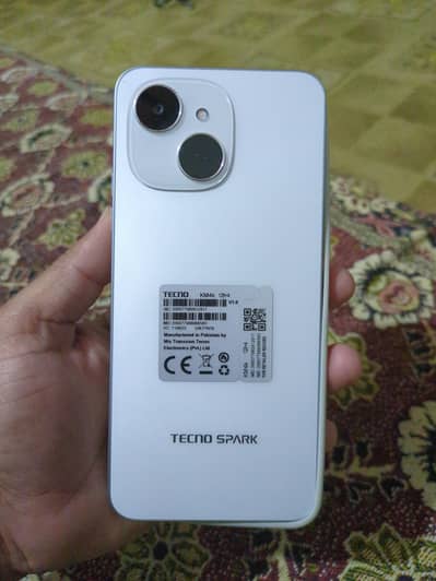 Tecno spark 40c 4/128gb