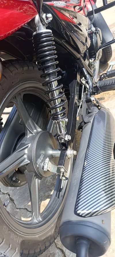 Suzuki GR150 For Sale Aone All Genuine Condition. .