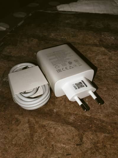vivo adapter with cable 10/10 oragnl