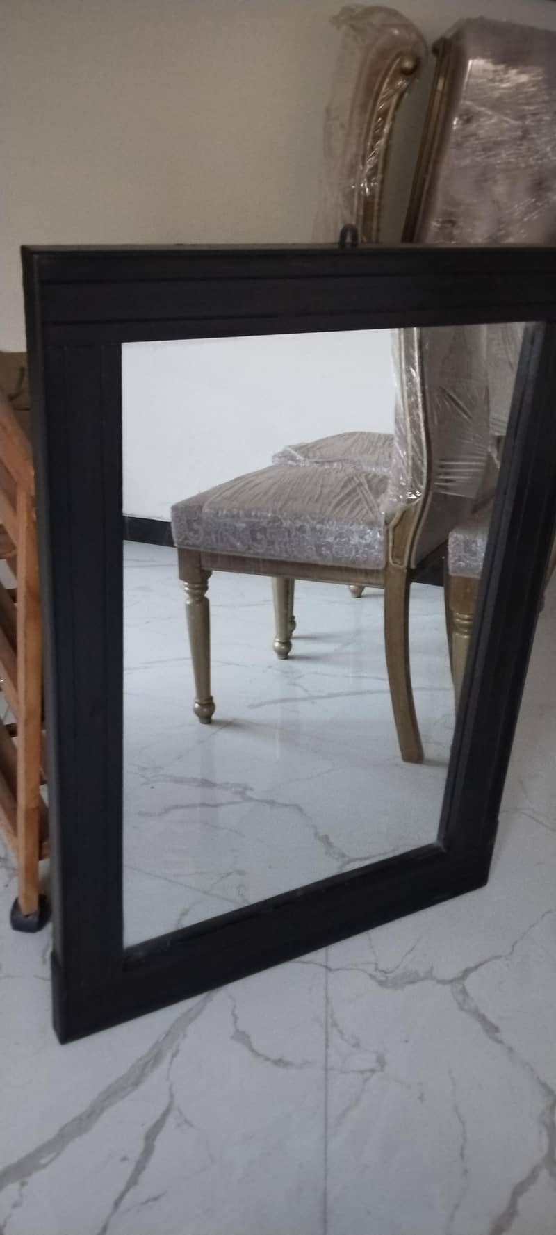 Double Bed with side tables & dressing table 5