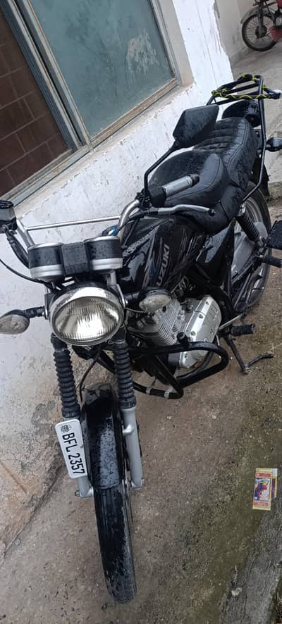 Suzuki GS 150