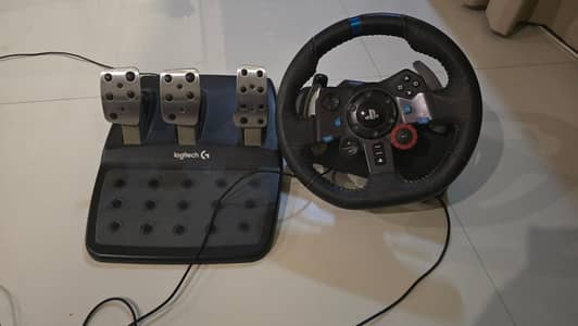 Logitech G29 Steering Wheel with Pedals (PS4/PC)