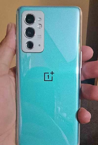 one plus 9rt non 12_256 frant glass crack minor exchange possible