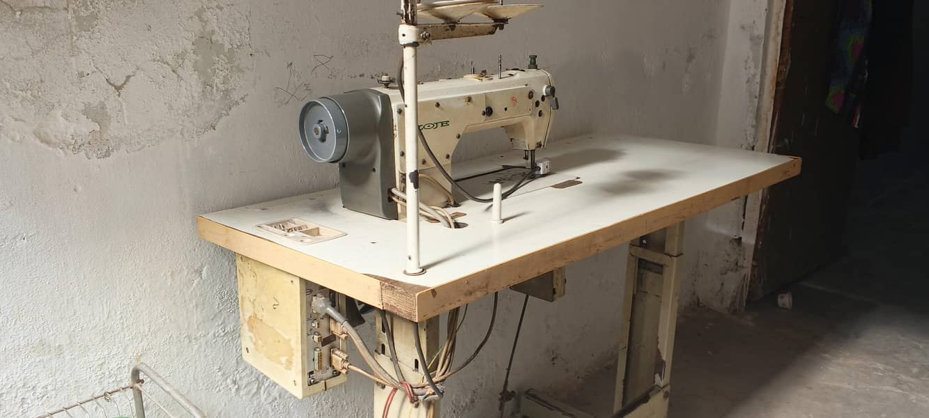 10/10 condition saline machine 1