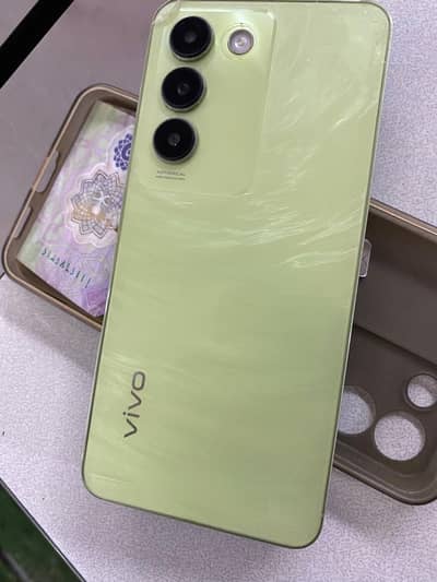 Vivo y 100 8 256