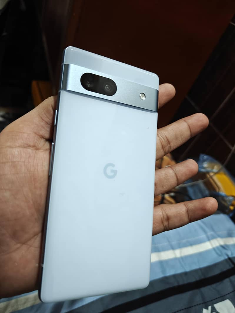 Google Pixel 7A 1