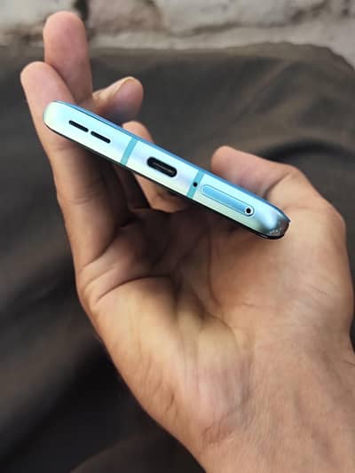 OnePlus 8 pro 256 gb 90bfps