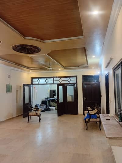 10 Marla Lower Portion For Rent