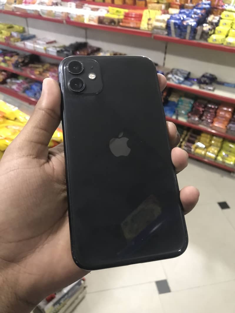 iPhone 11 6