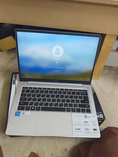 Tecno mega book T1  (14i inch)