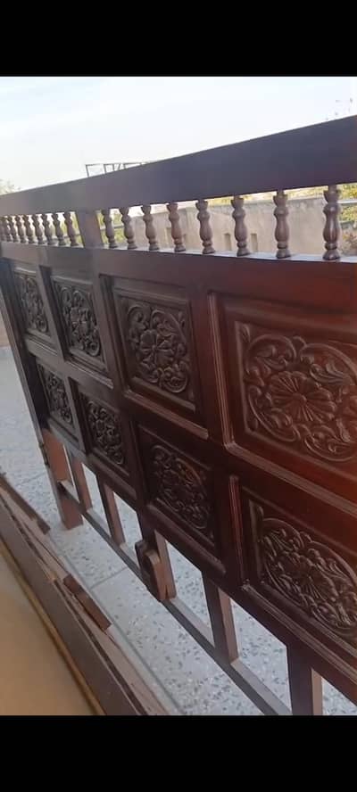 Double Bed with Kiing Size