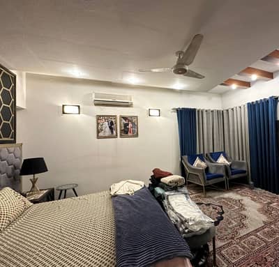 1 Kanal Slightly Use Bungalow With Basement