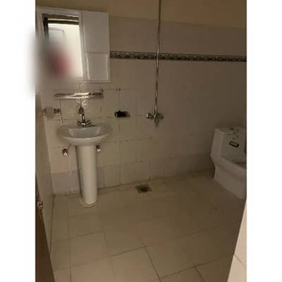 2 Kanal House Available For Rent Near CSD Mall Cantt