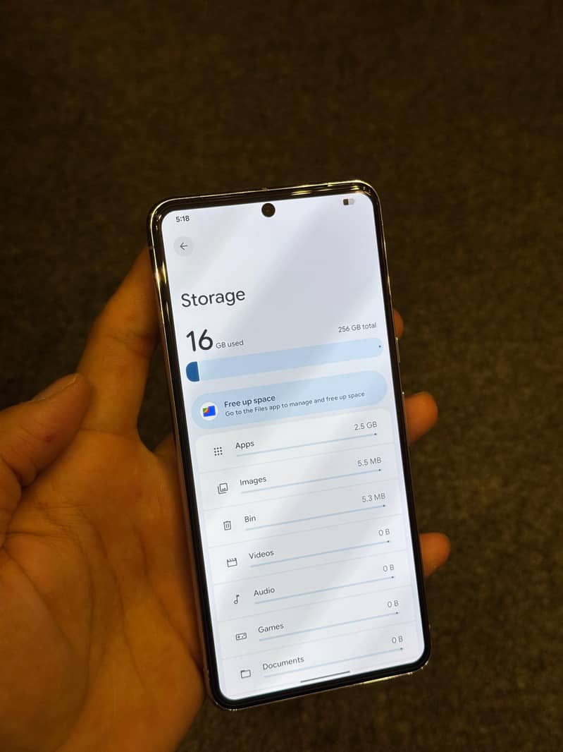 Google Pixel 8 Pro 1