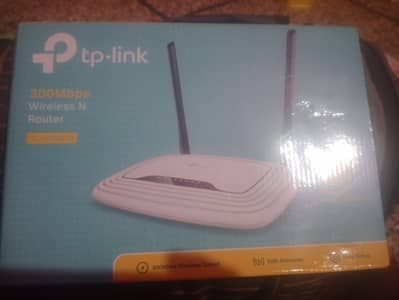 VDSL2 Modem for DSL Line and Tplink Router 300mbps good condition