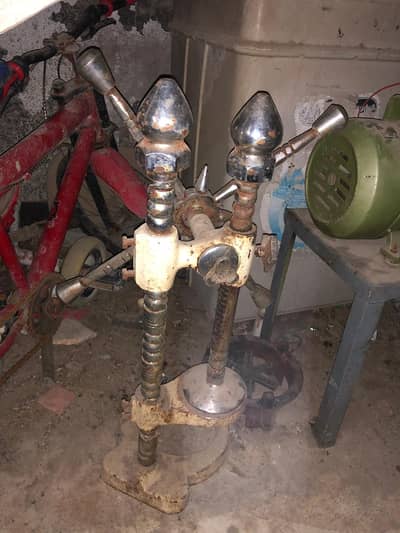 Orange commercial machine and ice peesnay wali machine for sale urgent