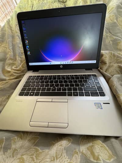 Hp core i5 6th generation 8/256gb