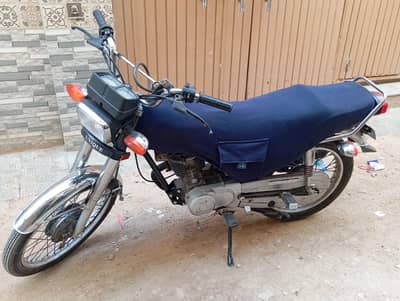 unique 125 for salary 10/10 condition