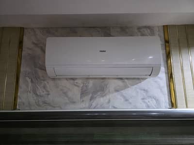 Haier 1 ton ac | 10/10 Condition | Gas working | 1 year used only