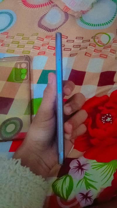 is Mobil ki screen damig ha Baki Al ok set  ram 3_32 ma ha