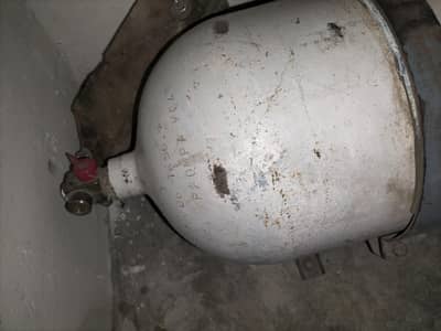 cng kit and cylender