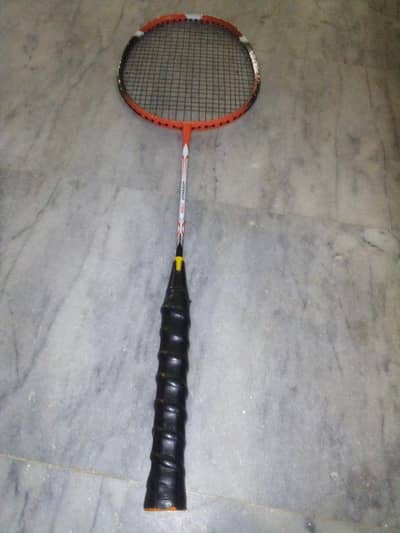 one racket with bag