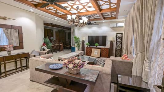 FOR RENT Brand New Luxury Furnished 3-Beds Open Basement only Foreigners E_7