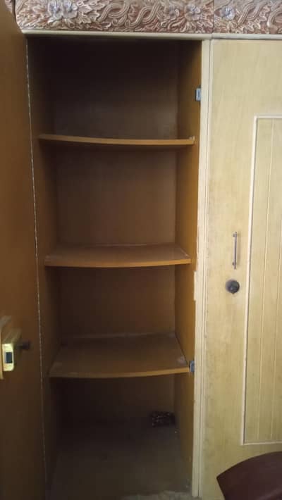 3 door cupboard and divider