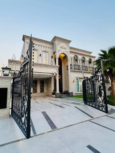 1 Kanal Very Low Price Owner Build House Available For Sale