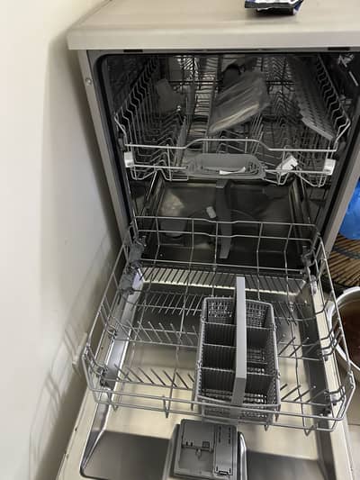 Bosch Series 4 Dishwasher for Sale