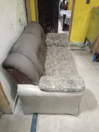 fast sale because shifting