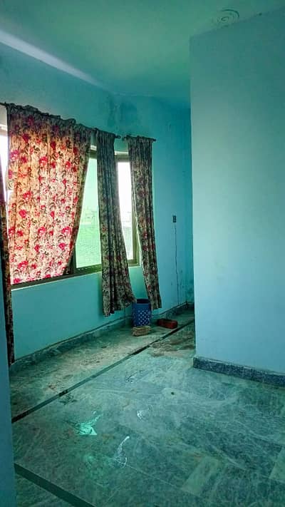 1 Bed Flat for Rent in Sunny Park Near UCP University for Bachelor (Student + Job holder)