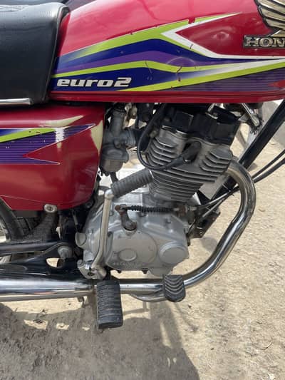 Honda 125 2017 model engine pack lush condtion